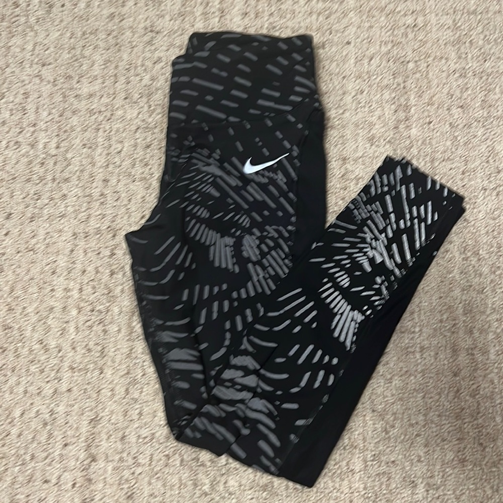 Nike Reflective running leggings